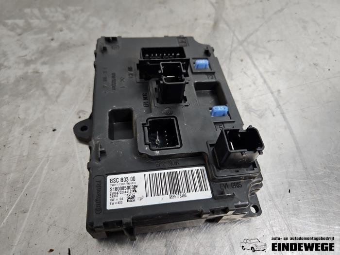 Gebruikte Computer Body Control Peugeot Partner Tepee (7A/B/C/D/E/F/G/J/P/S) 1.6 Phase 1 Prijs € 40,00 Margeregeling aangeboden door Auto- en demontagebedrijf Eindewege