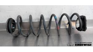 Gebruikte Schroefveer achter Opel Corsa F (UB/UH/UP) Electric, Corsa-e 50kWh Prijs € 25,00 Margeregeling aangeboden door Auto- en demontagebedrijf Eindewege