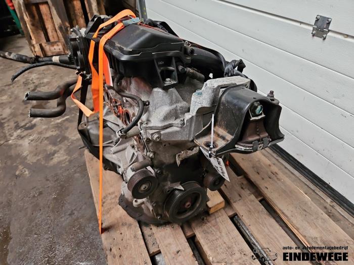 Motor van een Nissan Qashqai (J10) 1.6 16V 2010