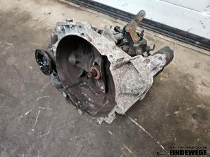 Gebruikte Versnellingsbak Volkswagen Touran (1T1/T2) 1.6 FSI 16V Prijs € 350,00 Margeregeling aangeboden door Auto- en demontagebedrijf Eindewege
