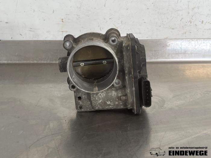 Gebruikte Gasklephuis Volvo V50 (MW) 2.4 20V Prijs € 52,50 Margeregeling aangeboden door Auto- en demontagebedrijf Eindewege
