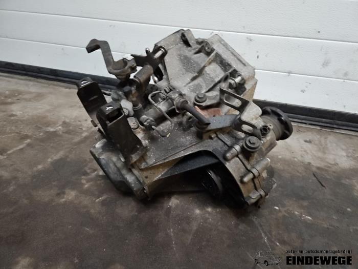 Gebruikte Versnellingsbak Volkswagen Polo IV (9N1/2/3) 1.2 Prijs € 157,50 Margeregeling aangeboden door Auto- en demontagebedrijf Eindewege