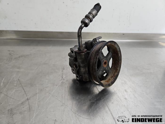 Gebruikte Servopomp Ford Transit Connect 1.8 Tddi Prijs € 35,00 Margeregeling aangeboden door Auto- en demontagebedrijf Eindewege