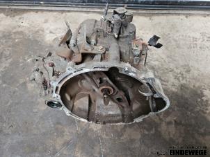 Gebruikte Versnellingsbak Smart Forfour (454) 1.1 12V Prijs € 157,50 Margeregeling aangeboden door Auto- en demontagebedrijf Eindewege