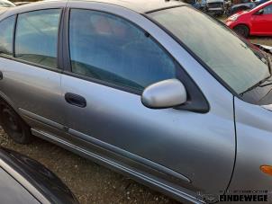 Gebruikte Portier 4Deurs rechts-voor Nissan Almera (N16) 1.5 16V Prijs € 80,00 Margeregeling aangeboden door Auto- en demontagebedrijf Eindewege