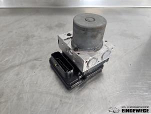 Gebruikte ABS Pomp Hyundai i20 1.2i 16V Prijs € 78,50 Margeregeling aangeboden door Auto- en demontagebedrijf Eindewege