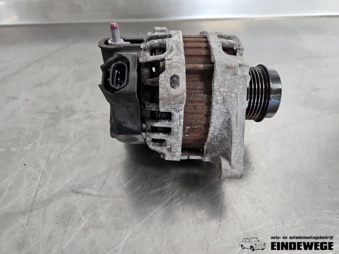 Dynamo van een Hyundai i20 1.2i 16V 2012