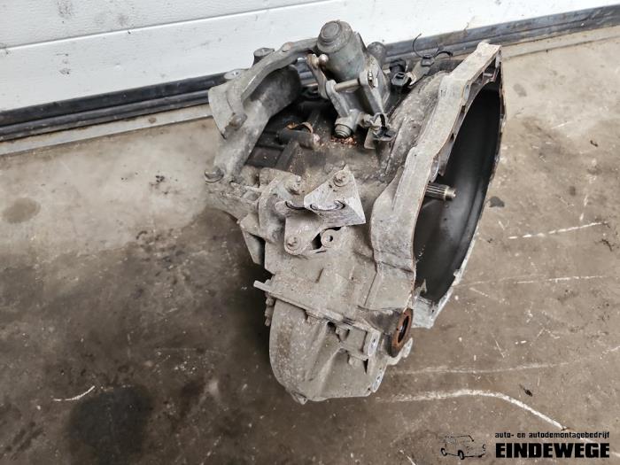 Gebruikte Versnellingsbak Opel Astra J Sports Tourer (PD8/PE8/PF8) 1.7 CDTi 16V Prijs € 420,00 Margeregeling aangeboden door Auto- en demontagebedrijf Eindewege