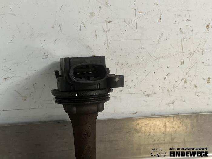 Bobine van een Volvo V70 (SW) 2.4 T 20V 2001