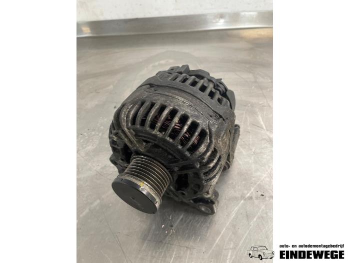 Gebruikte Alternator Volkswagen Touran (1T1/T2) 1.4 16V TSI 140 Prijs € 35,00 Margeregeling aangeboden door Auto- en demontagebedrijf Eindewege