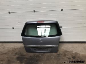 Gebruikte Achterklep Opel Zafira (M75) 2.2 16V Direct Ecotec Prijs € 175,00 Margeregeling aangeboden door Auto- en demontagebedrijf Eindewege