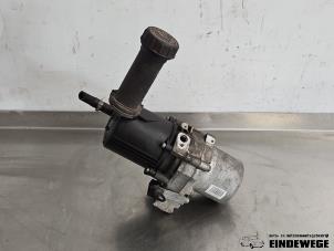 Gebruikte Stuurbekrachtiging Pomp Citroen C4 Coupé (LA) 1.4 16V Prijs € 52,50 Margeregeling aangeboden door Auto- en demontagebedrijf Eindewege