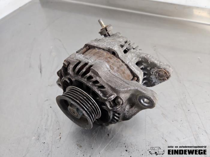 Gebruikte Dynamo Mitsubishi Colt (Z2/Z3) 1.1 12V Prijs € 35,00 Margeregeling aangeboden door Auto- en demontagebedrijf Eindewege
