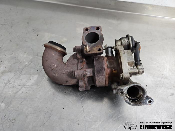 Gebruikte G-lader Peugeot 107 1.4 HDI Prijs € 63,50 Margeregeling aangeboden door Auto- en demontagebedrijf Eindewege