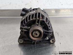 Gebruikte Dynamo Peugeot 206 (2A/C/H/J/S) 1.4 XR,XS,XT,Gentry Prijs € 30,00 Margeregeling aangeboden door Auto- en demontagebedrijf Eindewege