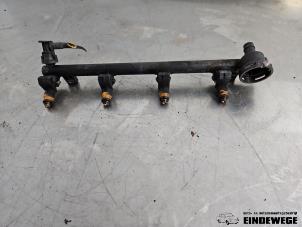 Gebruikte Galerij (Injectie) Renault Clio II (BB/CB) 1.6 16V Prijs € 40,00 Margeregeling aangeboden door Auto- en demontagebedrijf Eindewege