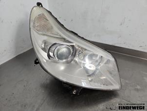 Gebruikte Koplamp rechts Citroen C5 II Break (RE) 2.0 16V Prijs € 105,00 Margeregeling aangeboden door Auto- en demontagebedrijf Eindewege