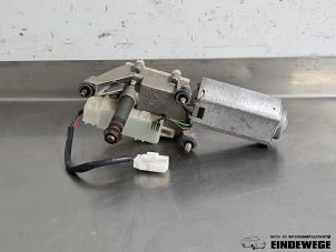 Gebruikte Motor Ruitenwisser achter Fiat Doblo (223A/119) 1.6 16V Prijs € 30,00 Margeregeling aangeboden door Auto- en demontagebedrijf Eindewege