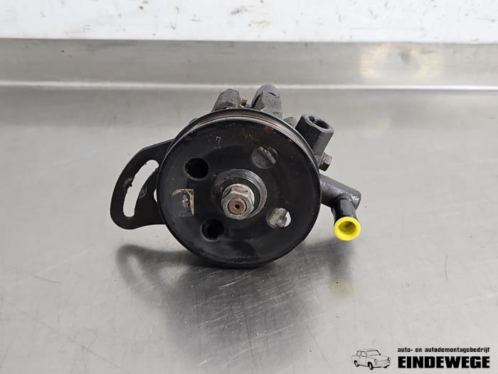 Gebruikte Pomp Servo Chevrolet Aveo (250) 1.2 16V Prijs € 40,00 Margeregeling aangeboden door Auto- en demontagebedrijf Eindewege