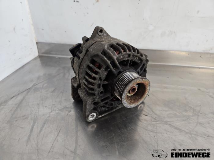 Gebruikte Dynamo Renault Modus/Grand Modus (JP) 1.2 16V Prijs € 35,00 Margeregeling aangeboden door Auto- en demontagebedrijf Eindewege
