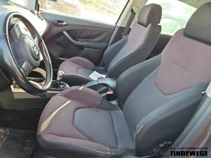 Gebruikte Stoel rechts Seat Altea (5P1) 2.0 FSI 16V Prijs op aanvraag aangeboden door Auto- en demontagebedrijf Eindewege