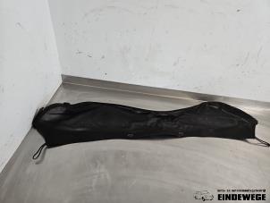 Gebruikte Windscherm Mercedes SLK (R170) 2.0 200 16V Prijs € 52,50 Margeregeling aangeboden door Auto- en demontagebedrijf Eindewege