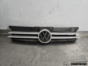 Gebruikte Grille Volkswagen Golf IV (1J1) 1.4 16V Prijs € 25,00 Margeregeling aangeboden door Auto- en demontagebedrijf Eindewege
