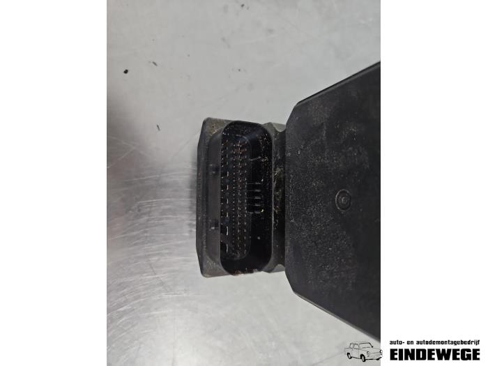Gebruikte ABS Pomp Audi A4 Avant (B6) 2.0 20V Prijs € 55,00 Margeregeling aangeboden door Auto- en demontagebedrijf Eindewege