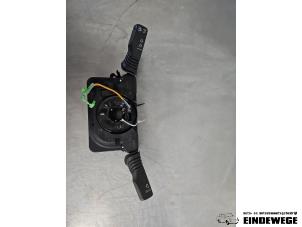 Gebruikte Combischakelaar Stuurkolom Opel Astra H (L48) 1.6 16V Twinport Prijs € 35,00 Margeregeling aangeboden door Auto- en demontagebedrijf Eindewege