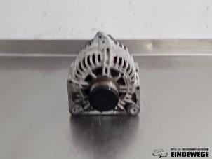 Gebruikte Dynamo Renault Megane II Grandtour (KM) 1.5 dCi 85 Prijs op aanvraag aangeboden door Auto- en demontagebedrijf Eindewege