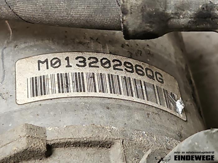 Stuurbekrachtiging Pomp van een Opel Meriva 1.3 CDTI 16V 2012