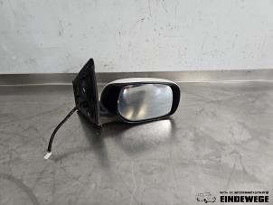 Gebruikte Buitenspiegel rechts Daihatsu Sirion 2 (M3) 1.0 12V DVVT Prijs € 38,50 Margeregeling aangeboden door Auto- en demontagebedrijf Eindewege
