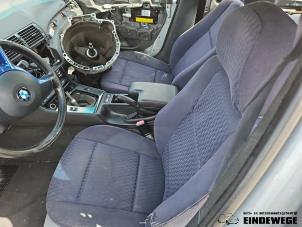 Gebruikte Stoel links BMW 3 serie (E46/4) 316i Prijs op aanvraag aangeboden door Auto- en demontagebedrijf Eindewege