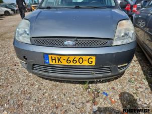 Gebruikte Bumper voor Ford Fiesta 5 (JD/JH) 1.3 Prijs op aanvraag aangeboden door Auto- en demontagebedrijf Eindewege