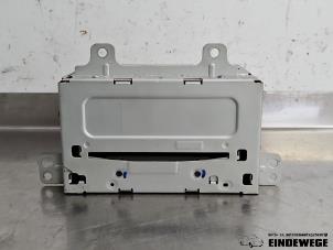 Gebruikte Radio Opel Astra J Sports Tourer (PD8/PE8/PF8) 1.4 16V ecoFLEX Prijs € 52,50 Margeregeling aangeboden door Auto- en demontagebedrijf Eindewege
