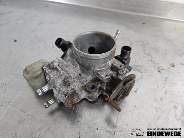 Gebruikte Gasklephuis Honda Civic (EJ/EK) 1.4i 16V Prijs € 40,00 Margeregeling aangeboden door Auto- en demontagebedrijf Eindewege