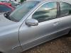 Mercedes-Benz E (W211) 2.6 E-240 V6 18V Deur 4Deurs links-voor