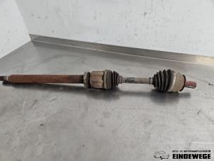 Gebruikte Cardanas rechts-voor (VWA) Volvo V60 I (FW/GW) 2.0 D3 20V Prijs € 105,00 Margeregeling aangeboden door Auto- en demontagebedrijf Eindewege