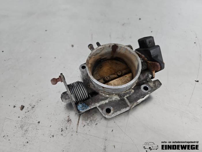 Gebruikte Gasklephuis Volvo S70 2.5 10V Prijs € 40,00 Margeregeling aangeboden door Auto- en demontagebedrijf Eindewege