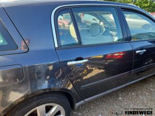 Gebruikte Deur 4Deurs rechts-achter Renault Vel Satis (BJ) 3.5 V6 24V Autom. Prijs € 105,00 Margeregeling aangeboden door Auto- en demontagebedrijf Eindewege