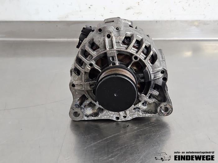 Dynamo van een Citroën Nemo (AA) 1.4 HDi 70 2008