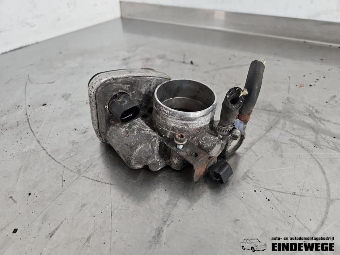 Gebruikte Gasklephuis Volkswagen Touran (1T1/T2) 2.0 FSI 16V Prijs € 40,00 Margeregeling aangeboden door Auto- en demontagebedrijf Eindewege