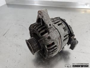 Gebruikte Dynamo Toyota Corolla (E12) 1.4 16V VVT-i Prijs € 35,00 Margeregeling aangeboden door Auto- en demontagebedrijf Eindewege