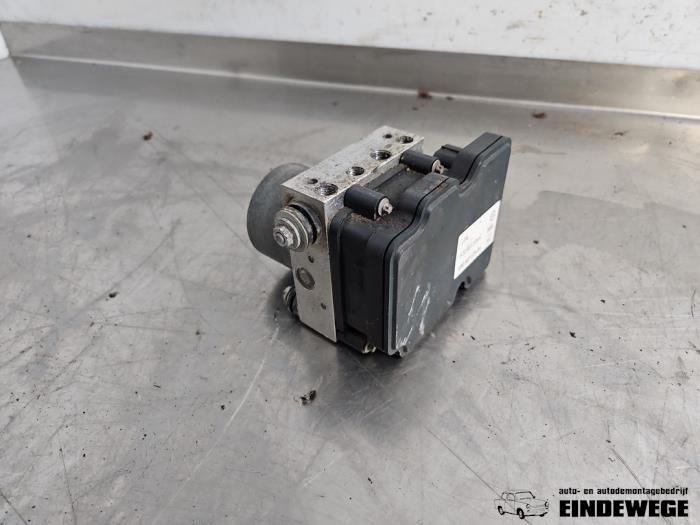 Gebruikte ABS Pomp Skoda Fabia III Combi (NJ5) 1.2 TSI 16V Greentech Prijs € 52,50 Margeregeling aangeboden door Auto- en demontagebedrijf Eindewege