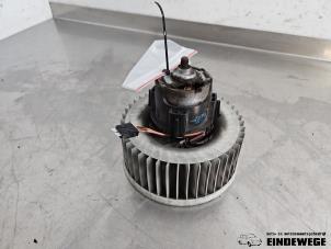 Gebruikte Aanjager Skoda Fabia III Combi (NJ5) 1.2 TSI 16V Greentech Prijs € 30,00 Margeregeling aangeboden door Auto- en demontagebedrijf Eindewege