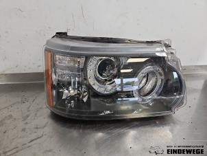 Gebruikte Rechter Koplamp Landrover Range Rover Sport (LS) 2.7 TDV6 24V Prijs € 210,00 Margeregeling aangeboden door Auto- en demontagebedrijf Eindewege