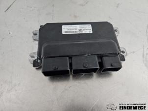 Gebruikte Computer Inspuit Renault Captur II (RJB) 1.6 E-Tech 160 Prijs € 210,00 Margeregeling aangeboden door Auto- en demontagebedrijf Eindewege