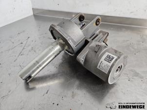 Gebruikte Servo Elektrisch Fiat Grande Punto (199) 1.4 16V Prijs € 105,00 Margeregeling aangeboden door Auto- en demontagebedrijf Eindewege