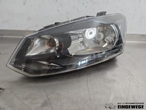 Gebruikte Koplamp links Volkswagen Polo V (6R) 1.2 12V Prijs € 30,00 Margeregeling aangeboden door Auto- en demontagebedrijf Eindewege