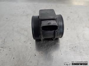 Gebruikte Display Interieur Opel Signum (F48) 2.2 direct 16V Prijs € 40,00 Margeregeling aangeboden door Auto- en demontagebedrijf Eindewege